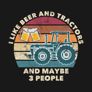 I Like Beer and Tractors Funny Distressed Vintage Farmer T-Shirt