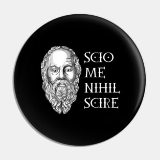 Scio me nihil scire - Socrates Pin