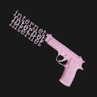 internet gun fight T-Shirt