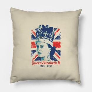 RIP Queen 1926-2022 Pillow