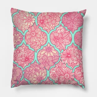 Moroccan Floral Lattice Arrangement - pink Pillow