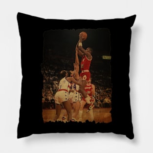 Michael Jordan vs Washington Bullets, 1985 Vintage Pillow