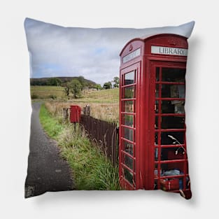 Red phone box library in Scotland Pillow