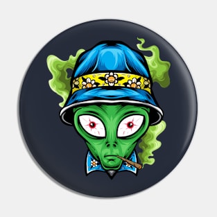 Alien Smoking Pin