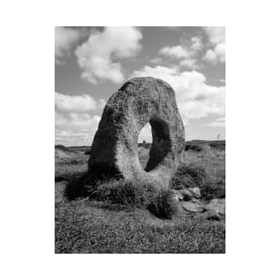 Mên-an-Tol, Cornwall T-Shirt