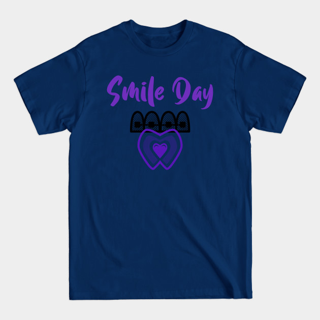 Disover Smile Day - Smiley Face - T-Shirt