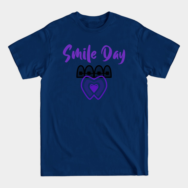 Discover Smile Day - Smiley Face - T-Shirt