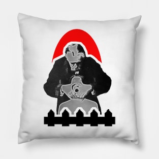 Scream louder Pillow