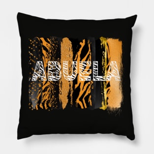 Abuela grandmother wild brushstrokes Pillow