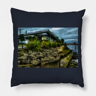 HDR National Glass Centre Pillow