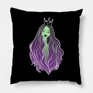 Hallowqueen Pillow