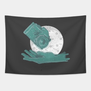 shoot the moon Tapestry