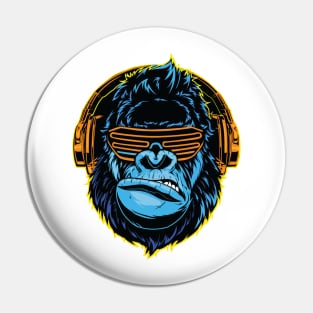 Musical gorilla Pin