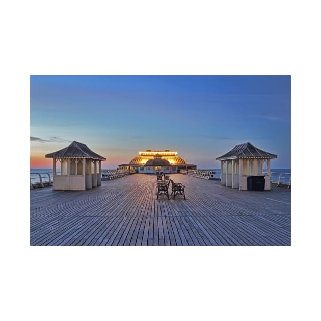 Pavilion Theatre Cromer Pier by avrilharris