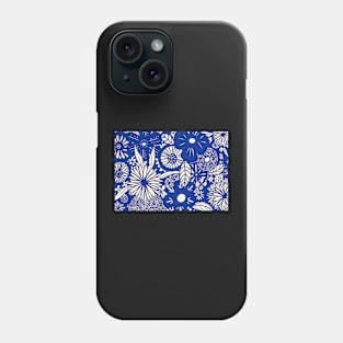 blue flowers Phone Case