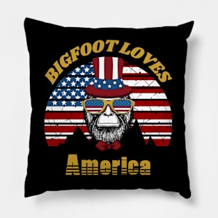 Bigfoot loves America Pillow