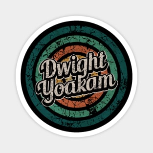 Dwight Yoakam // Retro Circle Crack Vintage Magnet