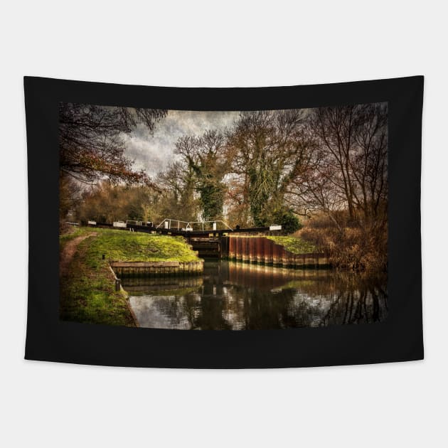 Sulhamstead Lock on the Kennet and Avon Tapestry by IanWL