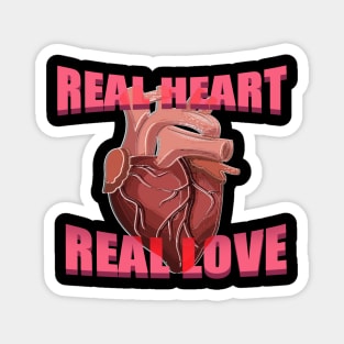 Real heart real love Magnet