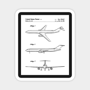 Boeing 777 Airliner Patent - 777 Airplane Art - Black And White Magnet