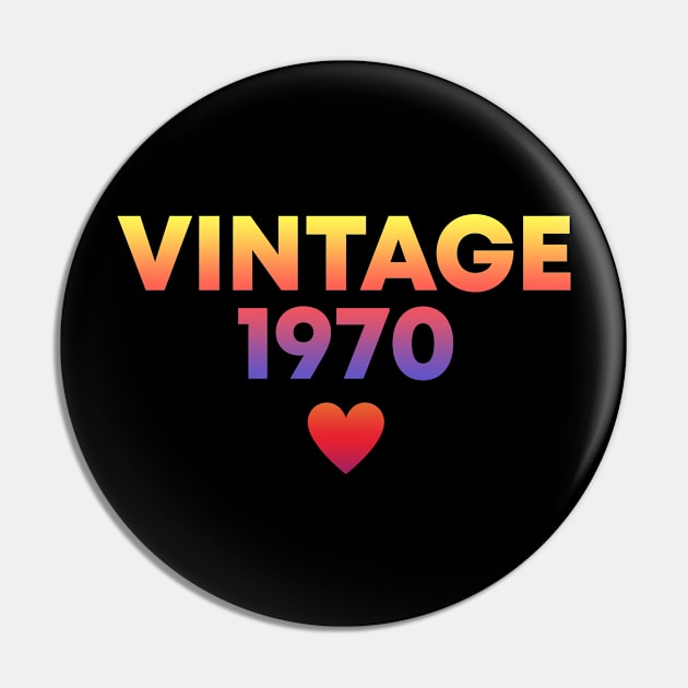 vintage 1970 Pin by artcuan