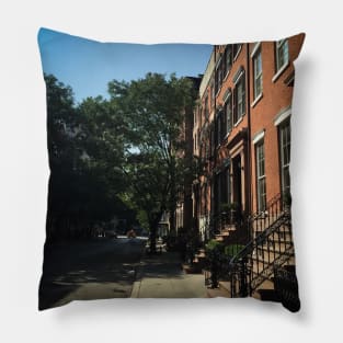 Waverly Pl, West Village, Greenwich Village, Manhattan, NYC Pillow