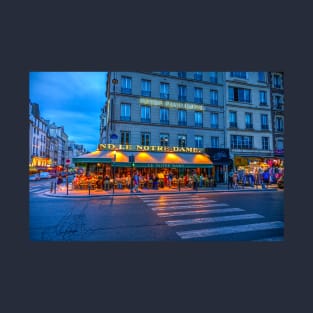 Notre Dame Hotel, Paris, France T-Shirt