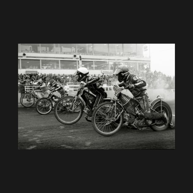 Speedway - Accelerating away at the start of a race by richflintphoto