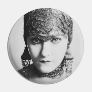 Regal Siren Gloria Swanson Pin