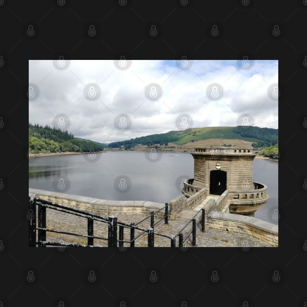 Ladybower Reservoir, Peak District by mwcannon