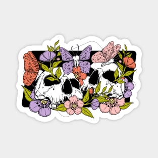 Skulls, flowers and tooth fairies Magnet