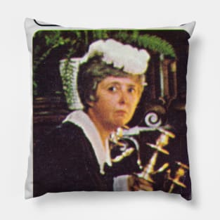 Mrs White - Clue Murder Suspect Card! T-Shirt Pillow