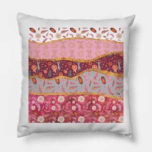 Rolling hills of cats, feathers and roses Pillow