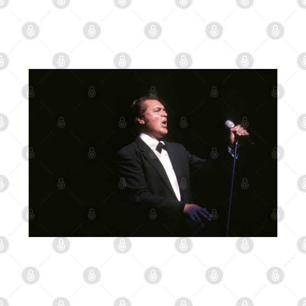 Engelbert Humperdinck Photograph by Concert Photos