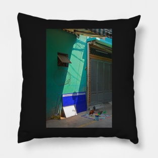 Saigon Chickens Pillow