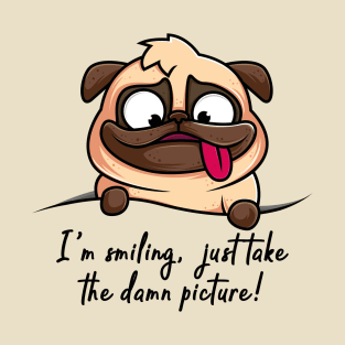 I’m smiling cute pug T-Shirt