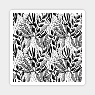 Black and white flower pattern classy and elegant Magnet