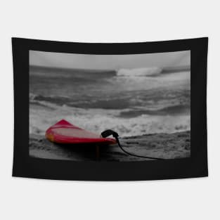 Red Gun-surfboard -Waimea Bay Tapestry