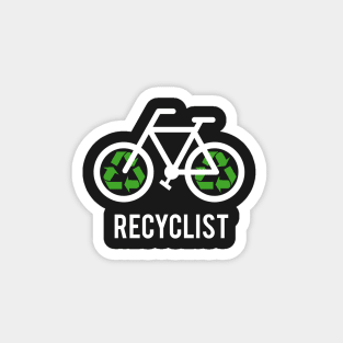 Recyclist, bicycle with recycling symbol, black t-shirt, black shirt for cyclists Magnet