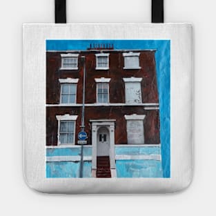 Old House In Hull, England Tote