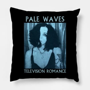 Pale waves // Romance Pillow