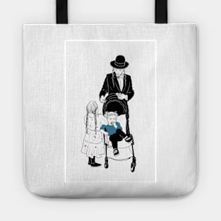 Orthodox jewish family Tote