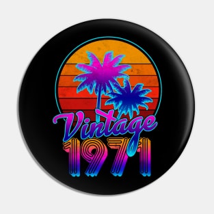 Vintage Classic 1971 Pin