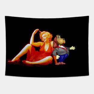 Marilyn Monroe With Horatio Hound Print Tapestry