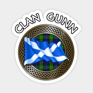 Clan Gunn Crest & Tartan Knot Magnet