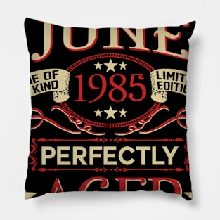 34th Birthday Gifts The Man Myth Legend June 1985 Pillow