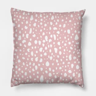 Dusty pink spots pattern Pillow