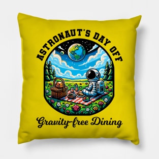 Astronaut's Day off - Picnic Holiday Pillow