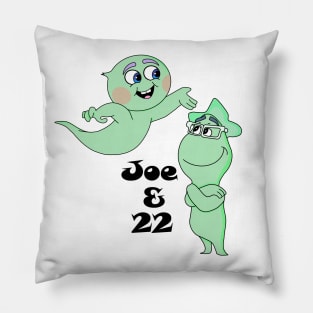 Joe & 22 Pillow