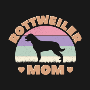 Cute Rottweiler Mom Rottie Mama T-Shirt